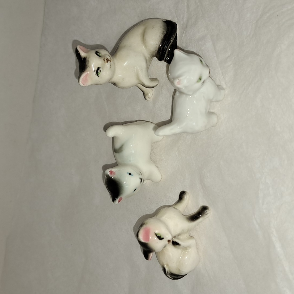 Vintage cat kitten figurines - porcelain ceramic vintage cat figurines